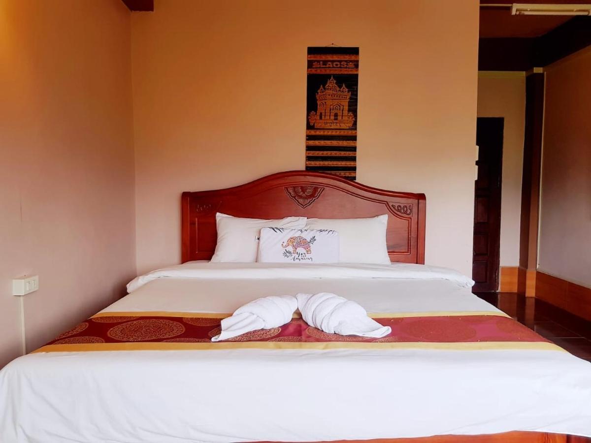 Vang Vieng Ruby'S Homestay Exterior foto